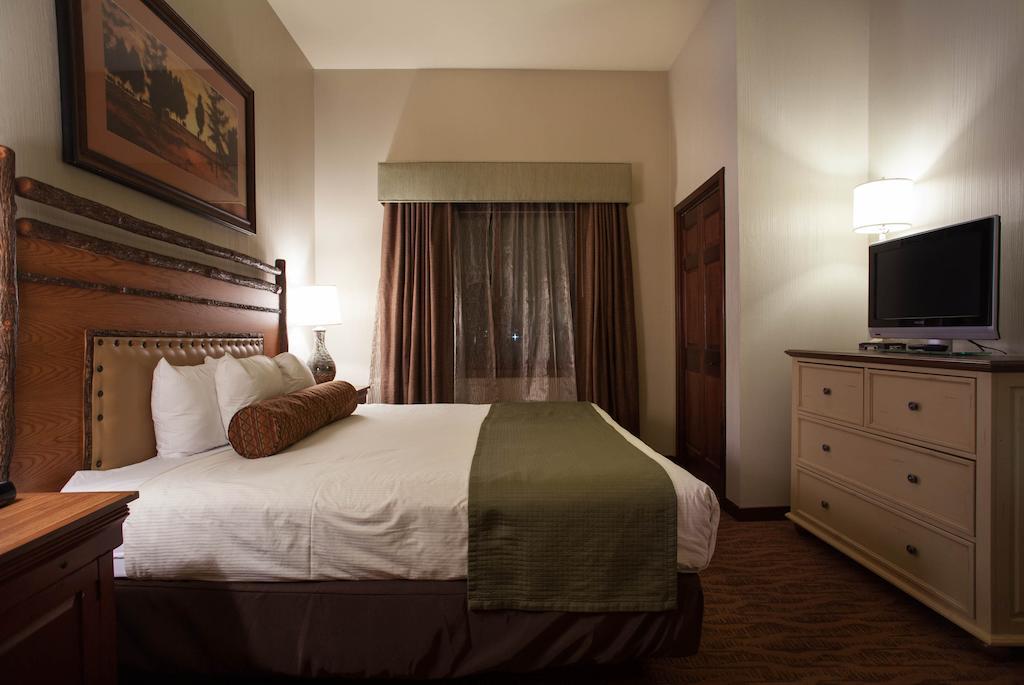 Club Wyndham Glacier Canyon Wisconsin Dells Room photo