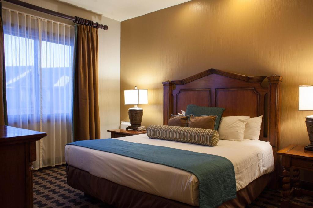 Club Wyndham Glacier Canyon Wisconsin Dells Exterior photo